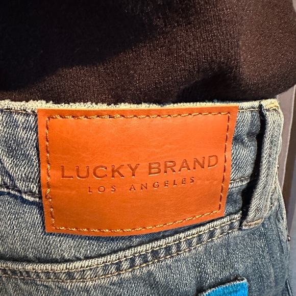 DIY Jean Short - Picture 4 of 7